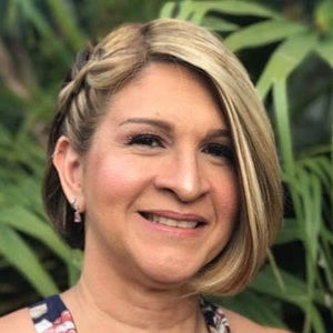 Meet your Posher, Aileen